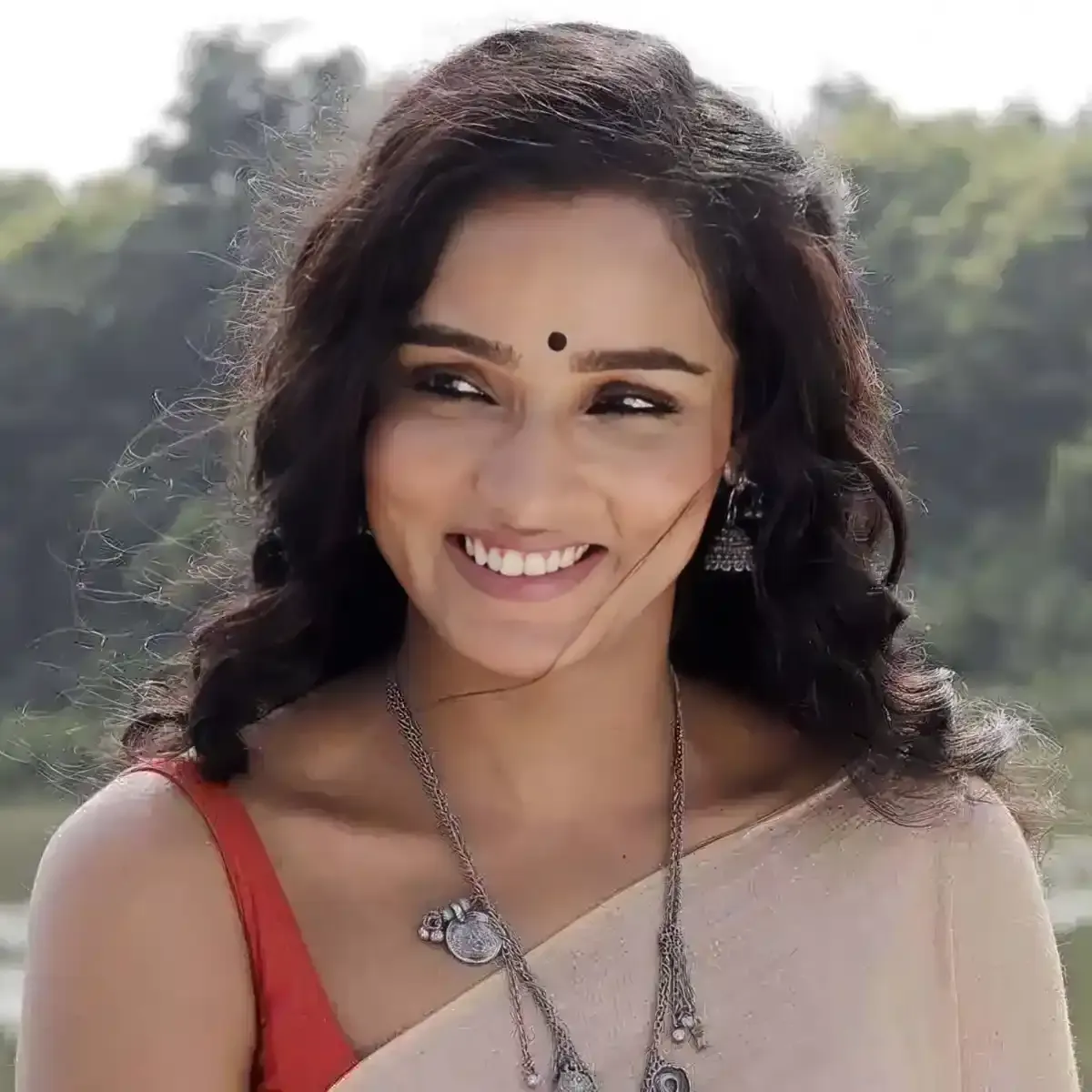 Tuhina Das