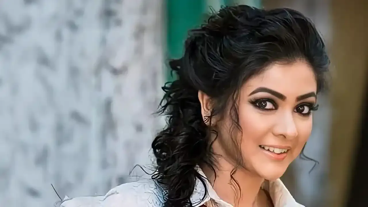 Payel De