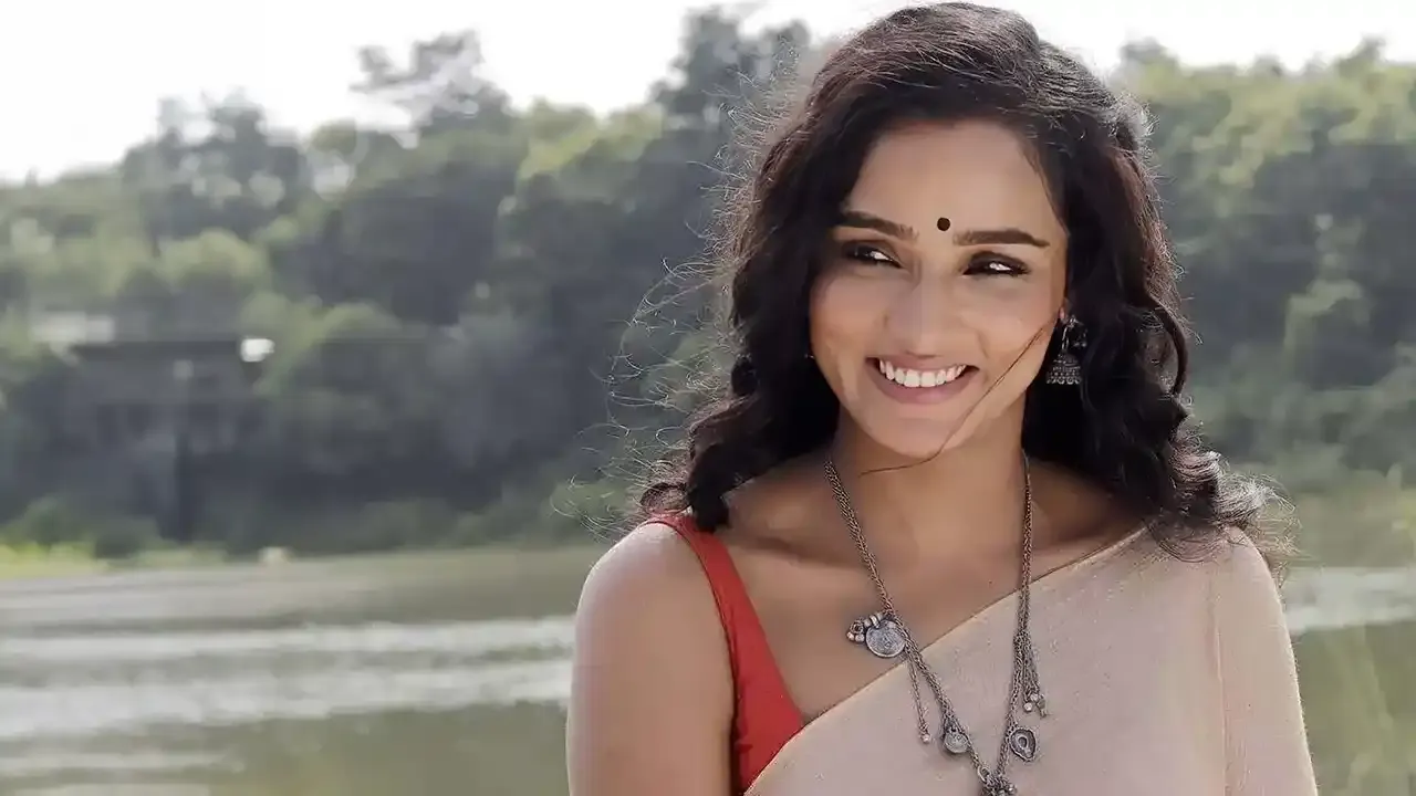 Tuhina Das
